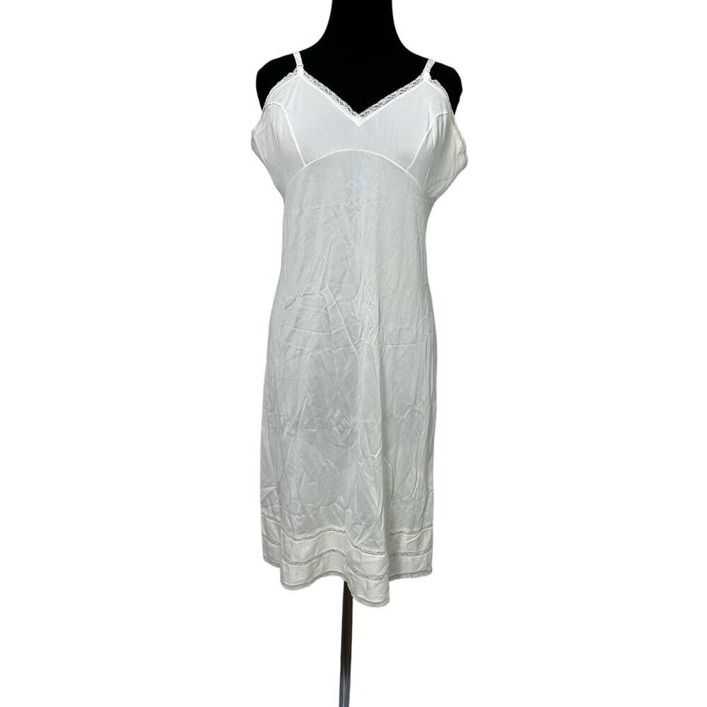 Vintage JCPenney Made in USA Union Made Lace Detail White Slip Dress size 18